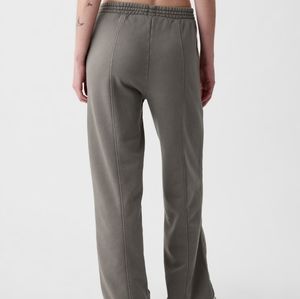 GAP Vintage Soft Wide-Leg Sweatpants Size Small